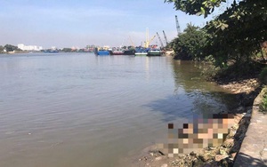 Thi thể nam thanh niên có hình xăm rồng, đại bàng nổi trên sông Sài Gòn