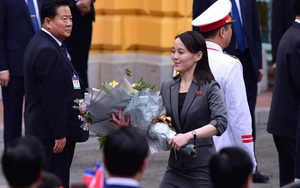 Em gái ông Kim Jong Un ra chỉ thị đầu tiên cho quân đội, giữ vai trò quan trọng ở độ tuổi trẻ hơn thế hệ trước