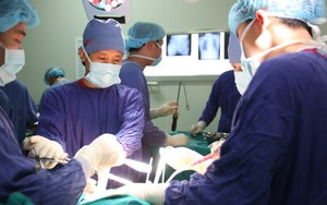 Kỳ lạ khối u dạng xương và chỉ đau về đêm, ai có triệu chứng cần phải cẩn trọng