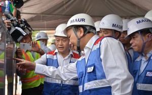 Thủ tướng thị sát tuyến Metro Bến Thành - Suối Tiên