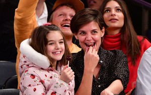 Suri Cruise: Từ công chúa Hollywood được cưng chiều như trứng mỏng đến "cô bé nông thôn" thiếu vắng tình cha