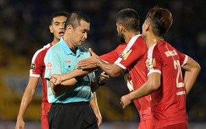 Con trai cựu Trưởng ban Trọng tài bị đình chỉ ở V-League