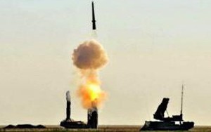 Bí mật "vùng mù" khiến tên lửa S-300 Nga-Syria chỉ biết "cúi mặt" trước tiêm kích Israel