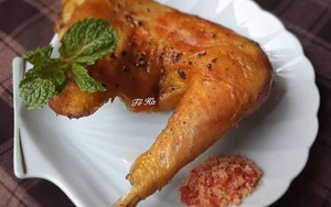 Mẹ nào có nồi chiên không dầu, lấy ngay ra làm món gà nướng ăn “ngon đứt lưỡi'