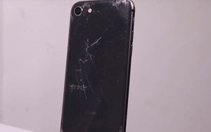 YouTuber mua iPhone 8 đã hỏng với giá 200 USD, sửa xong đẹp không khác gì hàng mới 750 USD
