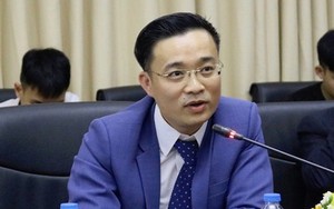Thu hồi biển xanh 80A cấp cho xe của cơ quan “nhà báo quốc tế”