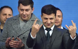 Vì sao hình mẫu Tổng thống Ukraine Zelensky khó lan tỏa trong các nước Xô Viết cũ?