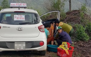 Người phụ nữ chuyển dạ trên xe taxi, nam tài xế bỗng thành người đỡ đẻ