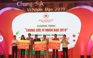 Hà Nội: Nhận ủng hộ 15,3 tỉ đồng ngay tại Lễ phát động "tháng nhân đạo" năm 2019