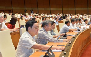 Quốc hội nhất trí cấm uống rượu, bia khi lái xe