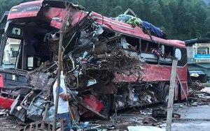 Tình trạng sức khoẻ của các nạn nhân trong vụ tai nạn xe tải đâm xe khách ở Hoà Bình