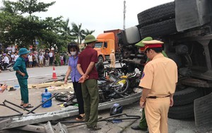 Tạm giữ tài xế xe tải lật nghiêng đè 5 người chết ở Hải Dương
