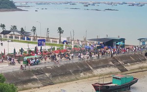 Quảng Ninh cấm tàu, ngàn du khách muốn trải nghiệm đón bão ở Cô Tô