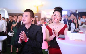 Diễn viên Lê Khánh được chồng hộ tống đi sự kiện sau 9 tháng sinh con đầu lòng