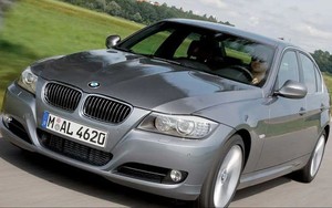 Triệu hồi hàng loạt xe BMW series 3 tại Việt Nam