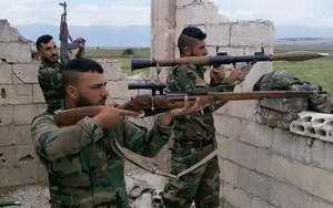Không thiếu vũ khí xịn, binh sĩ Syria vẫn thích dùng súng bắn tỉa cổ lỗ Mosin: Vì sao thế?