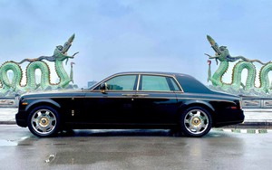 Chiếc Rolls-Royce Phantom rồng vàng phiên bản giới hạn lăn bánh gần 10 năm vẫn siêu đẹp