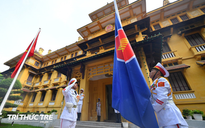 Long trọng tổ chức Lễ Thượng cờ kỷ niệm 52 năm ngày thành lập ASEAN tại Hà Nội