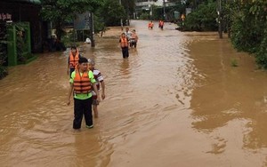 Đồng Nai: Lũ quét khiến hàng trăm ngôi nhà bị ngập, một người mất tích