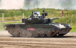 Nga tái trang bị xe tăng T-80