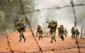 Chiến trường K: Tiếng hú chim thiêng báo động đặc công Khmer Đỏ mò vào - Rợn người