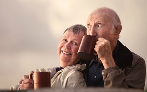 6 lợi ích của việc già đi: Đây là lý do dù lớn tuổi hơn thì con người vẫn rất hạnh phúc