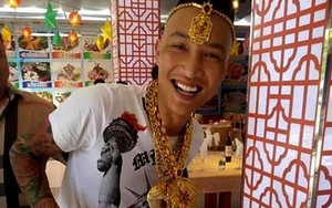 Bí mật đằng sau chân dung "giang hồ mạng" Huấn Hoa Hồng