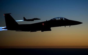 Không quân Mỹ tiếp tục tấn công IS bất chấp tuyên bố rút quân