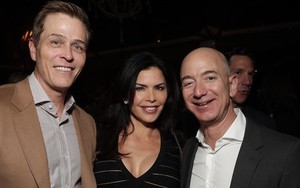 Bị lộ tin nhắn dung tục, CEO Amazon cãi lộn với người tình “bất cẩn"