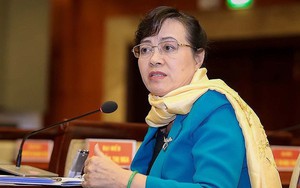 Bà Nguyễn Thị Quyết Tâm nhận quyết định nghỉ hưu