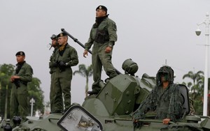 Venezuela tính tập trận quy mô lớn giữa tin đồn Mỹ can thiệp quân sự