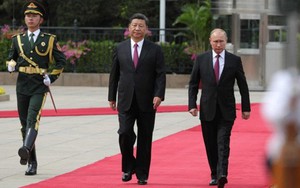 Xuất hiện cực Nga-Trung Quốc đối phó NATO và Mỹ trong quan hệ quốc tế