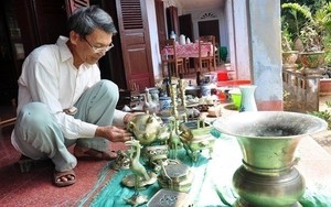 Văn khấn lễ bao sái, xin tỉa chân hương trước Tết Nguyên đán