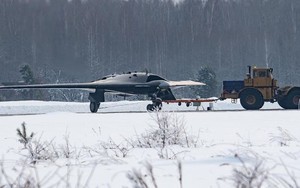 Báo Mỹ nói về siêu máy bay Okhotnik-B của Nga