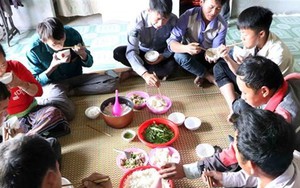 Cuộc sống của người dân tại bản không rượu, bia ở Lai Châu