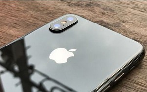 Galaxy Note 9, iPhone X... giảm giá mạnh sau Tết