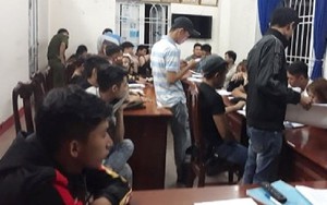 Phát hiện 38 đối tượng 'chơi' ma túy trong quán karaoke ở Quảng Nam