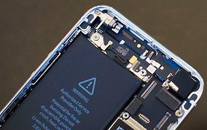 Tin vui: Apple sẽ chấp nhận sửa chữa iPhone dùng pin của bên thứ ba