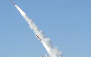 Tên lửa Hàn Quốc nổ tung sau khi bị phóng nhầm