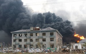 Hiện trường nổ nhà máy hóa chất Trung Quốc khiến gần 700 người thương vong