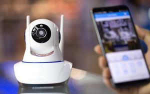 Hè này du lịch, làm sao để check xem có camera quay lén trong phòng hay không?