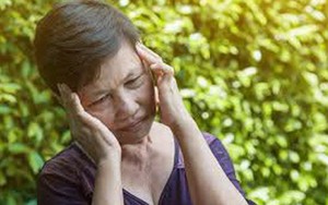 Hạ huyết áp tư thế đứng - khi nào cần dùng thuốc?