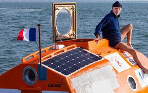 Khó tin: Người đàn ông Pháp vượt Đại Tây Dương trong 4 tháng bằng một chiếc thùng