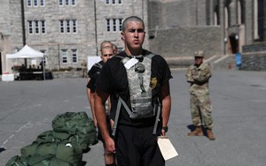 Ngày nhập học ở Học viện quân sự danh giá bậc nhất Hoa Kỳ có gì đặc biệt?