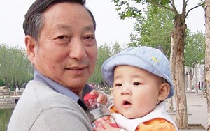 Tâm sự đau thắt lòng của single mom 27 tuổi khi sắp mất đi người đàn ông đáng giá nhất cuộc đời