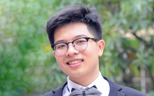 Thủ khoa trường Tự nhiên giành học bổng tiến sĩ 8,4 tỷ