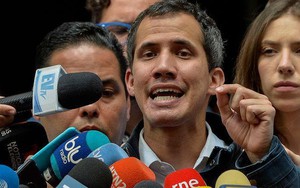 Tổng thống Putin có đôi lời 'nhắn nhủ' đến ông Guaido