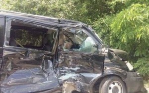 Đoàn xe của Tổng thống Ukraine gặp tai nạn giao thông