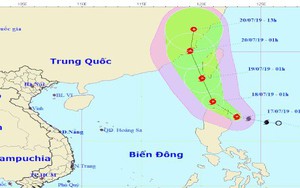 Bão Danas giật cấp 11 sắp vào Biển Đông