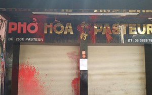 Thông tin mới vụ phở Hòa Pasteur liên tục bị tạt mắm tôm